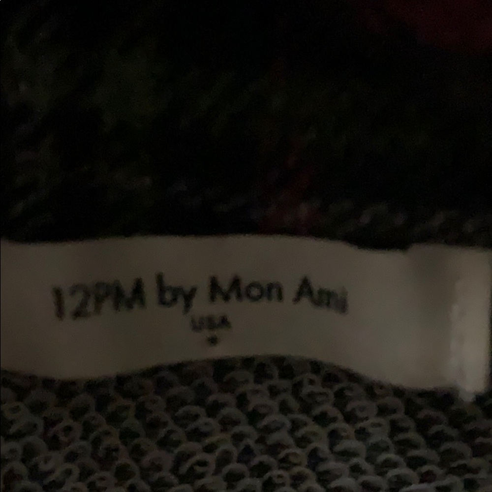 Sweater - Picture 3 of 3